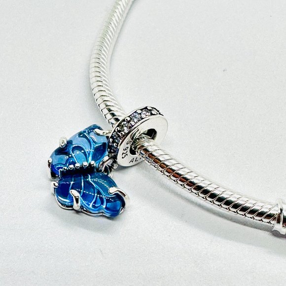 NEW authentic Blue Murano Glass Butterfly Dangle Charm 792698C01 - Picture 3 of 5